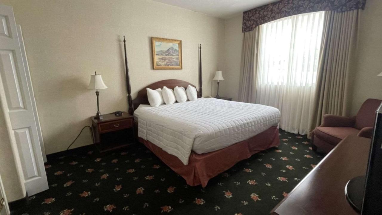 Surestay By Western Hotel