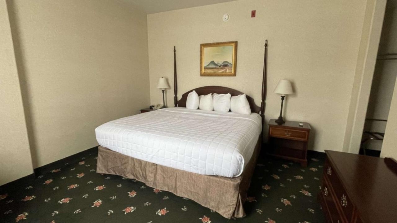 Hotel Surestay By Western 2*